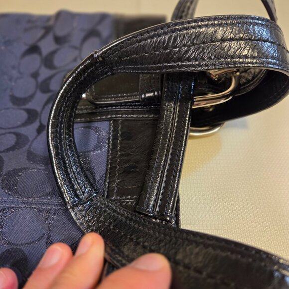 Coach shoulder bag - Picture 8 of 16